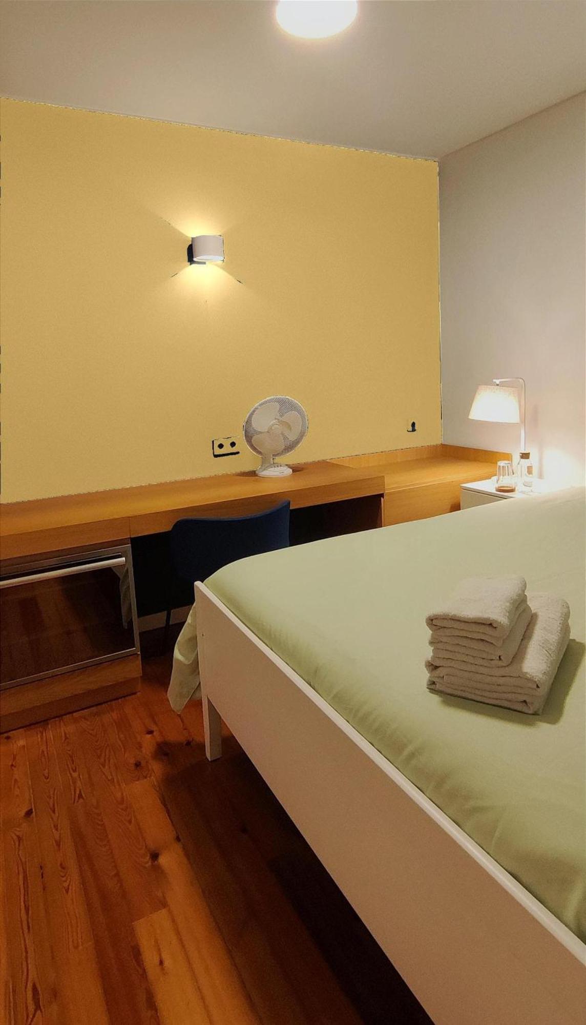 Shared Accommodation In Bairro Alto - Chiado Lisabona Exterior foto
